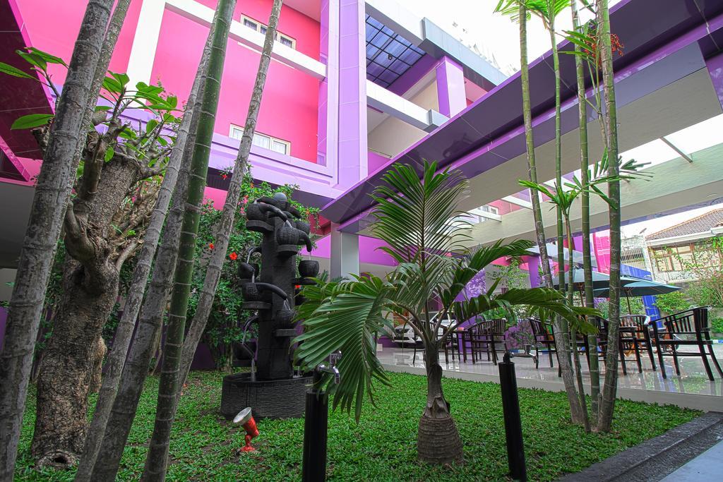 Hotel Twin Star à Solo Extérieur photo
